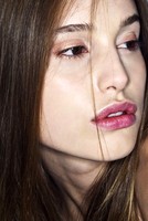 Maquillage-coiffure : Griphée
Photographe : Gabriel Moginot
Mannequin : Bruna Mattos@Ford